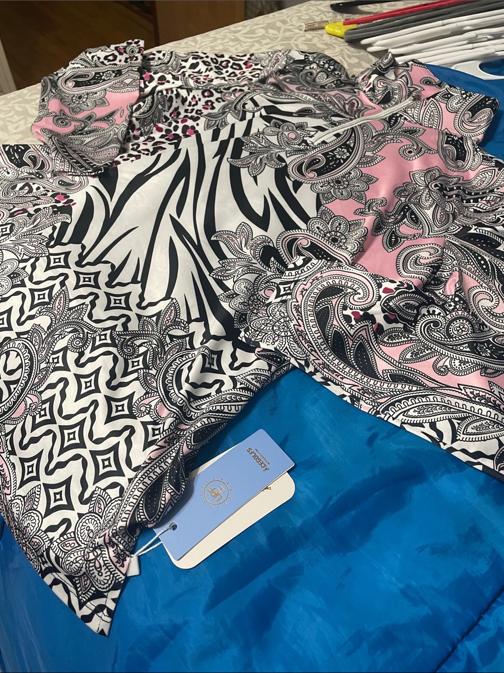 Acegolfs Pink & Black PaisleyMixed-Print Blouse